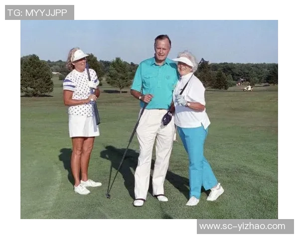 足球场上的十大恶人揭示了竞技背后的阴暗面与争议行为 足球场上的十大恶人揭示了竞技背后的阴暗面与争议行为